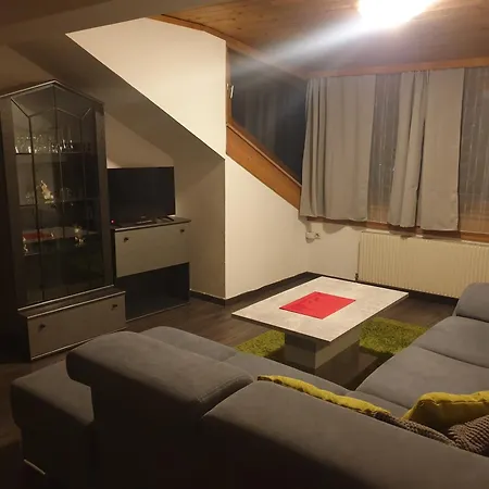 Weisses Roessel-cavallo Bianco Otel