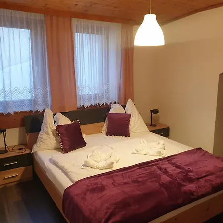Weisses Roessel-cavallo Bianco Otel 3*