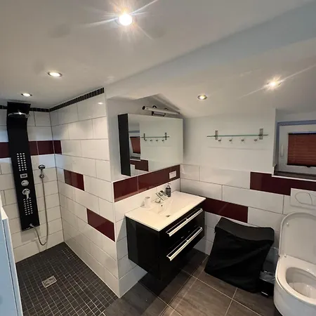 Weisses Roessel-cavallo Bianco 3*